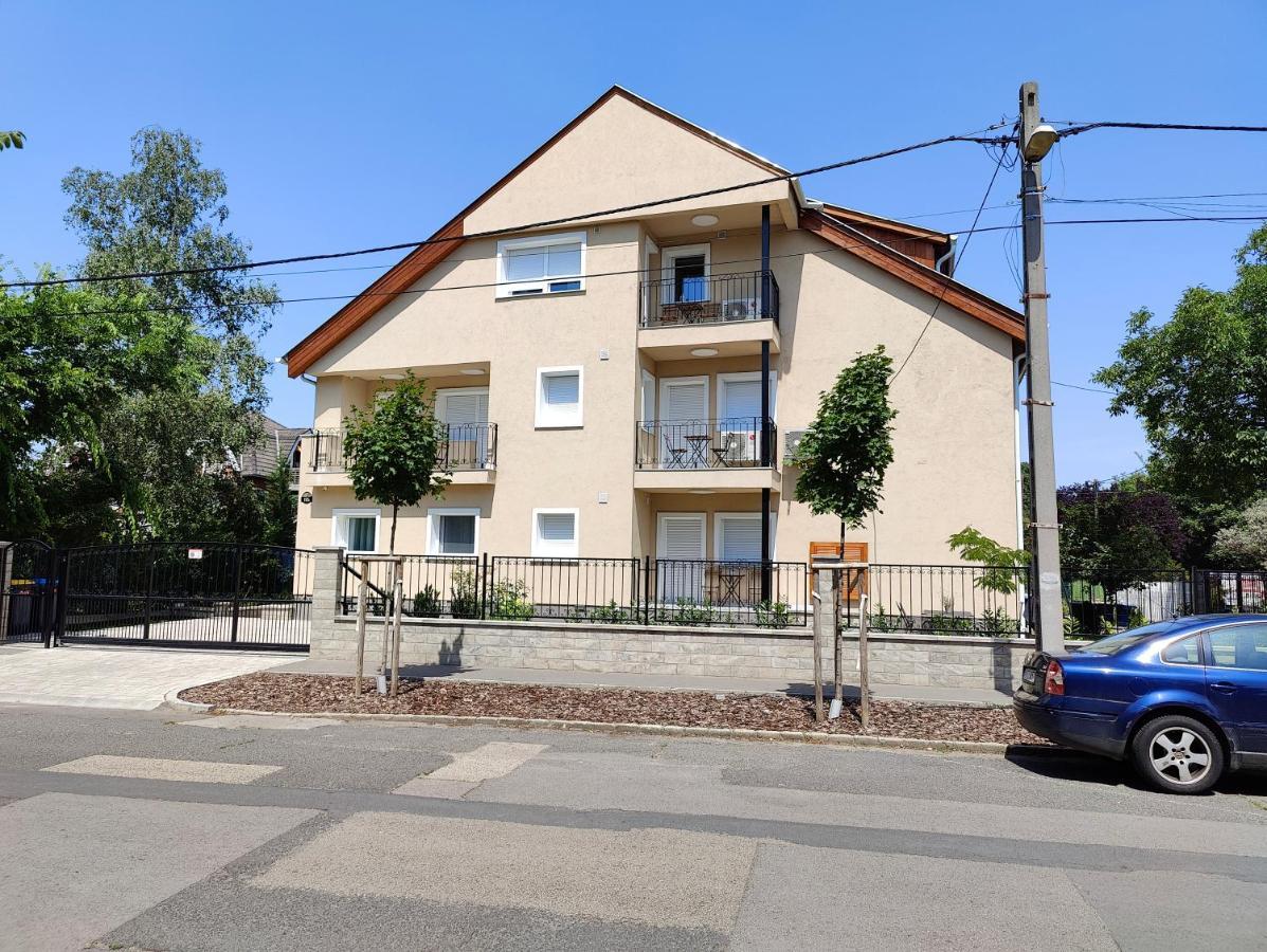 בודפשט Paskal-Lux Apartments With Free Parking And Ac מראה חיצוני תמונה