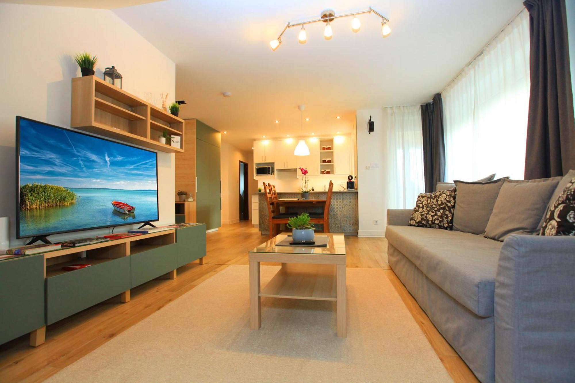 בודפשט Paskal-Lux Apartments With Free Parking And Ac מראה חיצוני תמונה